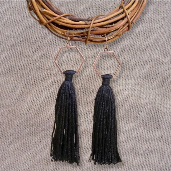 Boho Geometric Tassel Earrings Black - Picture 2 of 3